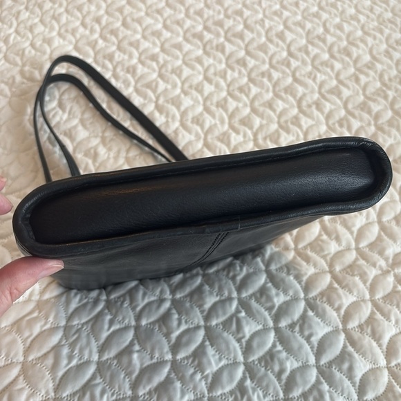 Fossil Black Leather Dual-strap Handle Shoulder Bag W/Fold-over Phone Pocket Zip - Picture 10 of 14